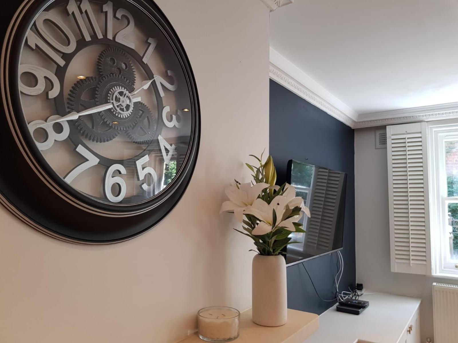 5 Bed House - Fancy - Sleep Up To 12 - Central Лондон Екстериор снимка
